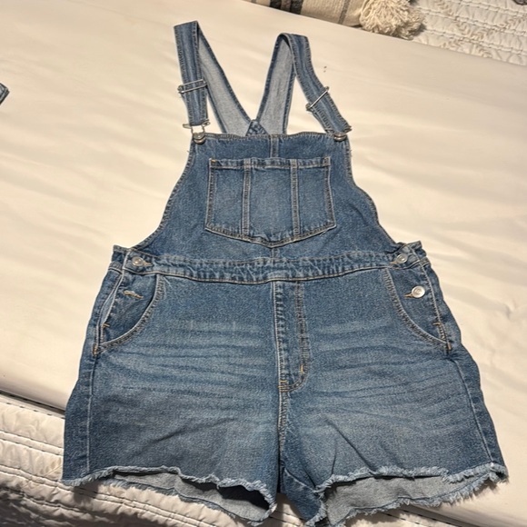 Denim Blue Overalls Shorts - Picture 1 of 4
